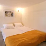 Big Cozy Apartment Free 1 Parking